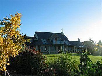 Heron Hill Hotel Керикери Екстериор снимка